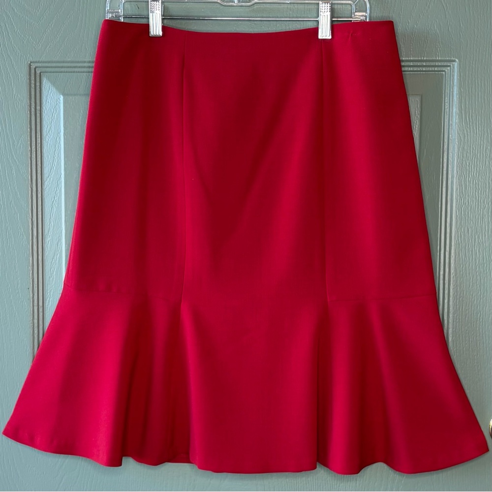 Women's Christmas Red‎ Flounce-Hem Pencil Skirt Size 8 Jones Studio